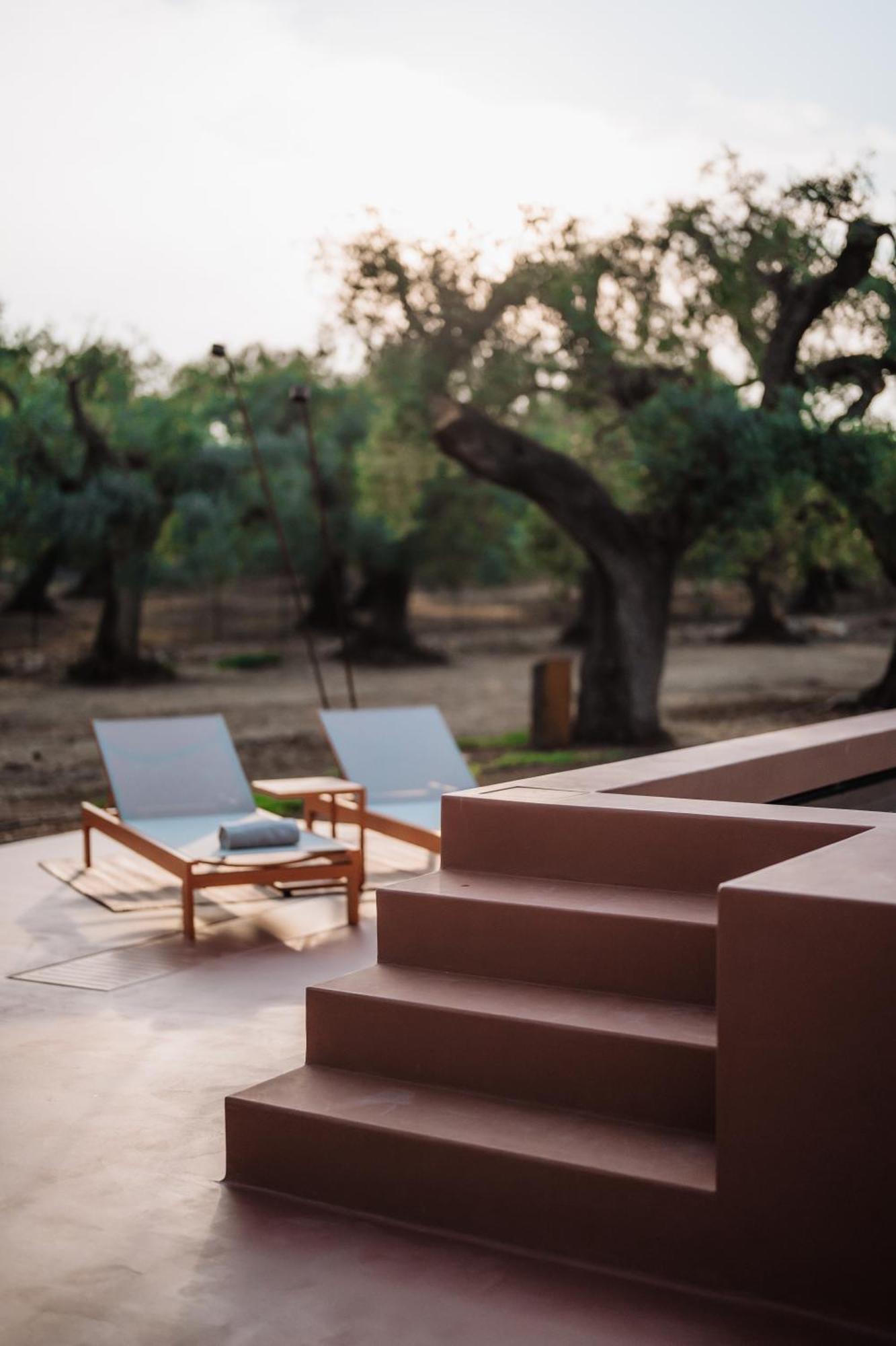 Ozio - Il Trullo Rosso Bed & Breakfast Fasano Dış mekan fotoğraf