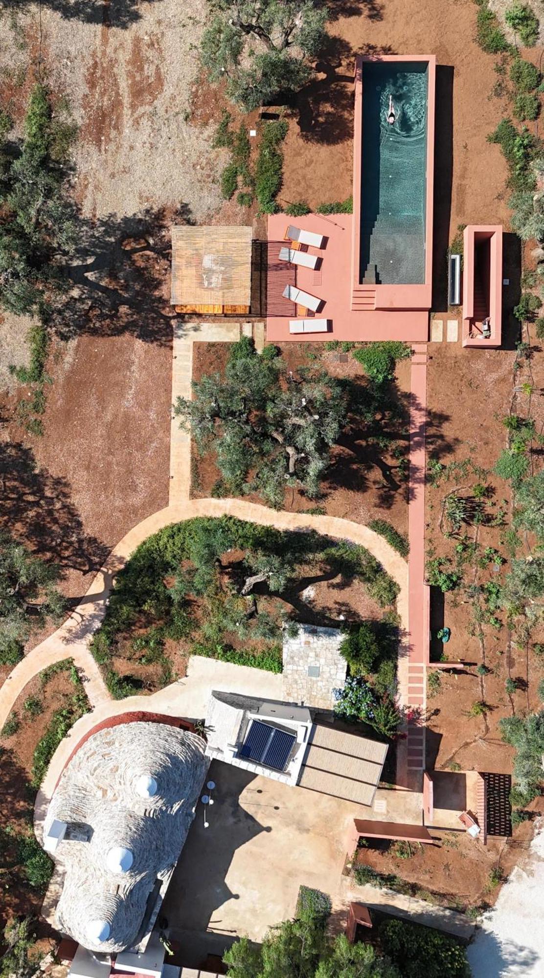 Ozio - Il Trullo Rosso Bed & Breakfast Fasano Dış mekan fotoğraf